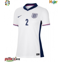 Camiseta Inglaterra Kyle Walker #2 Primera Equipación para mujer Eurocopa 2024 manga corta